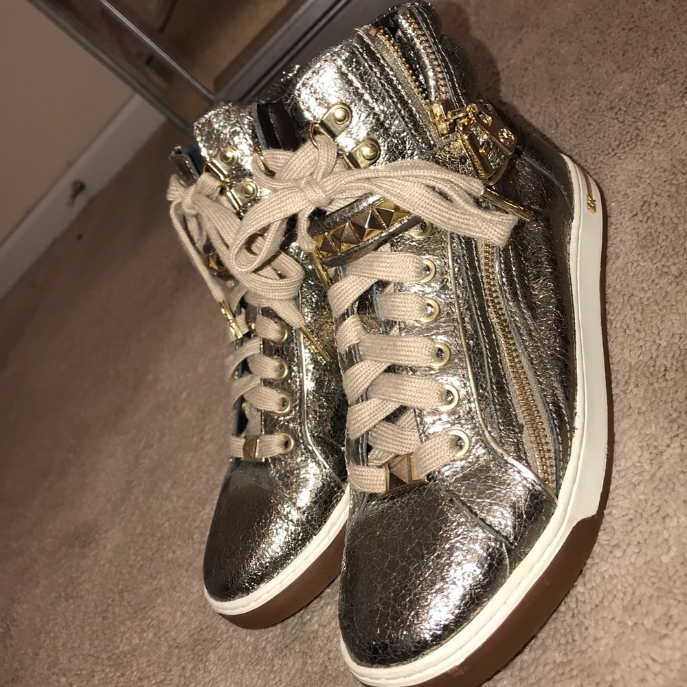 Metallic Gold Michael Kors Hightop sneakers
